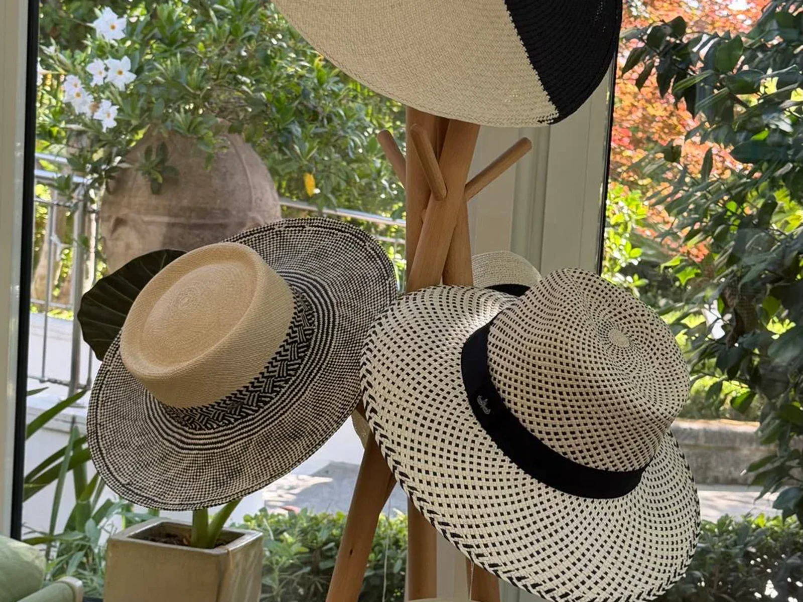 PanamaHatters display at Excelsior Vittoria, Sorrento